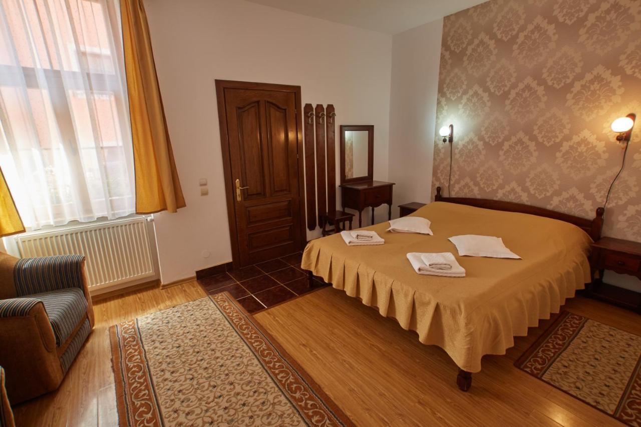 Pensiunea Daniel Sibiu Exterior foto